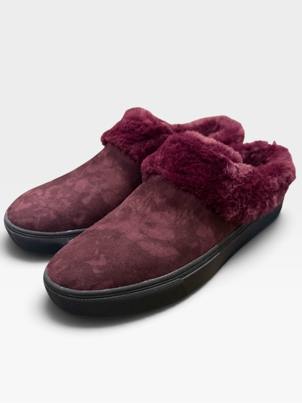 Dr. Scholls "Now Chill" Plush Faux Fur Slip-On Mules in Burgundy Size 8.5M
